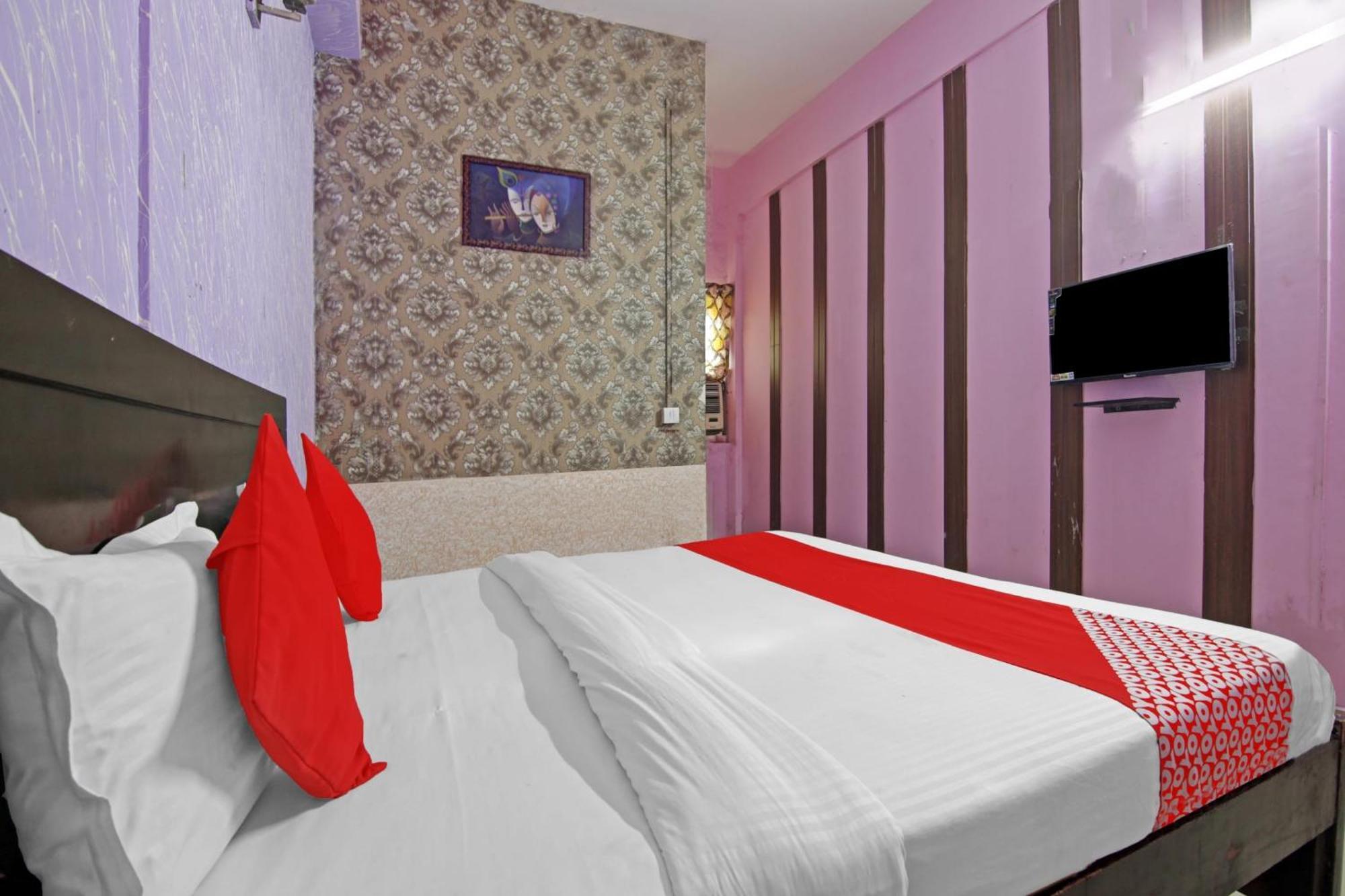 Hotel O Glorious Stayz Noida Exterior foto