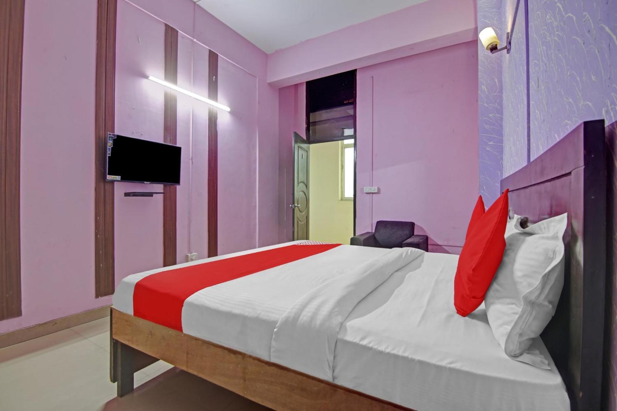 Hotel O Glorious Stayz Noida Exterior foto