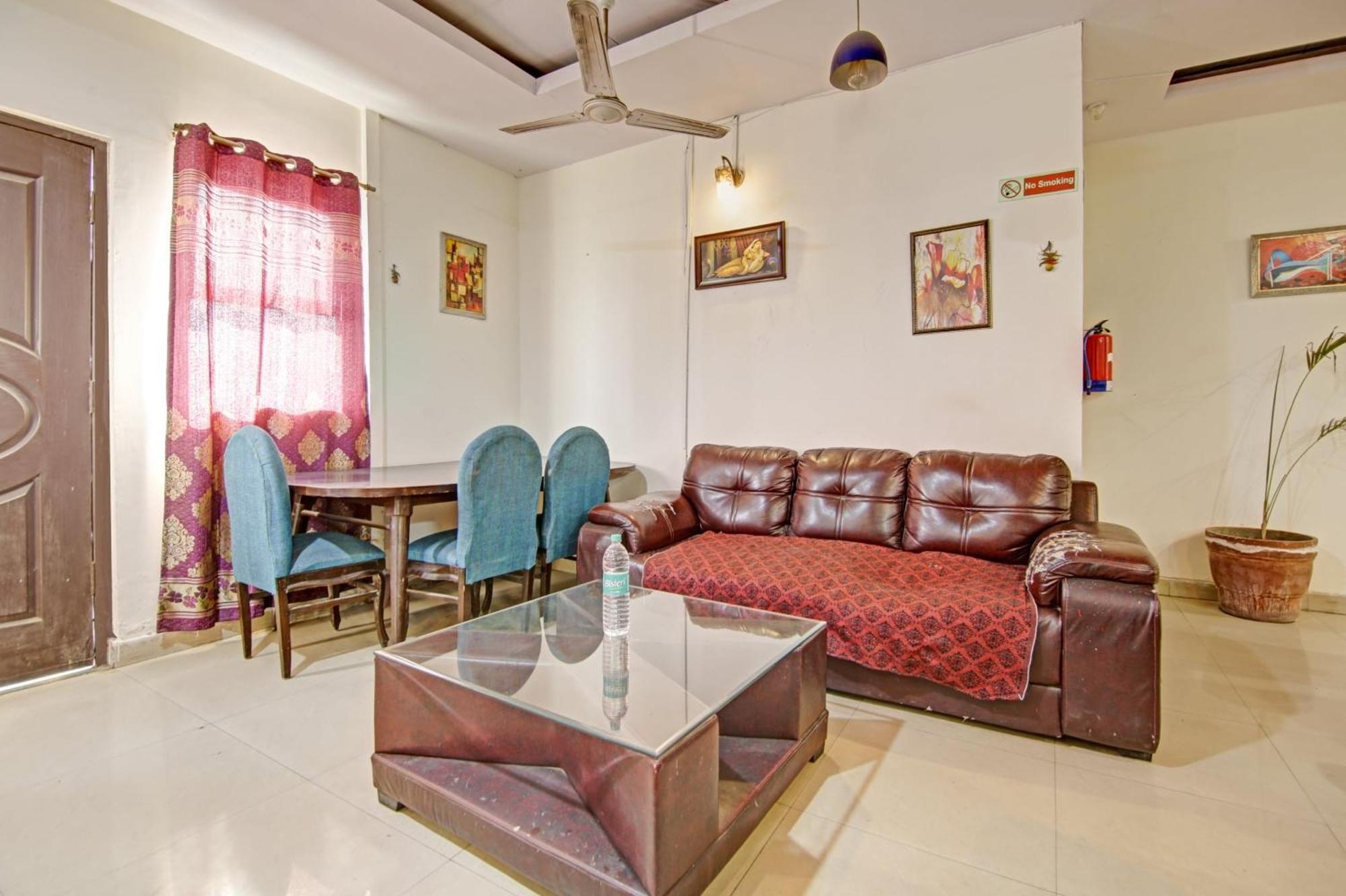 Hotel O Glorious Stayz Noida Exterior foto